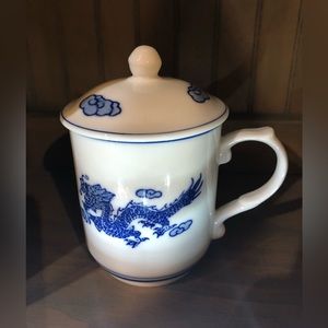 Dragon Teacup with Lid- 12oz.